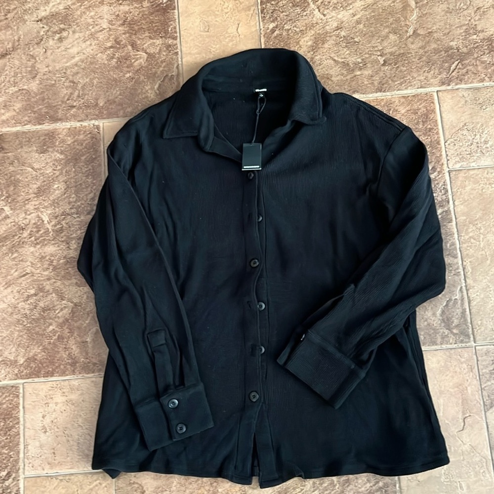 Monrow thermal button down